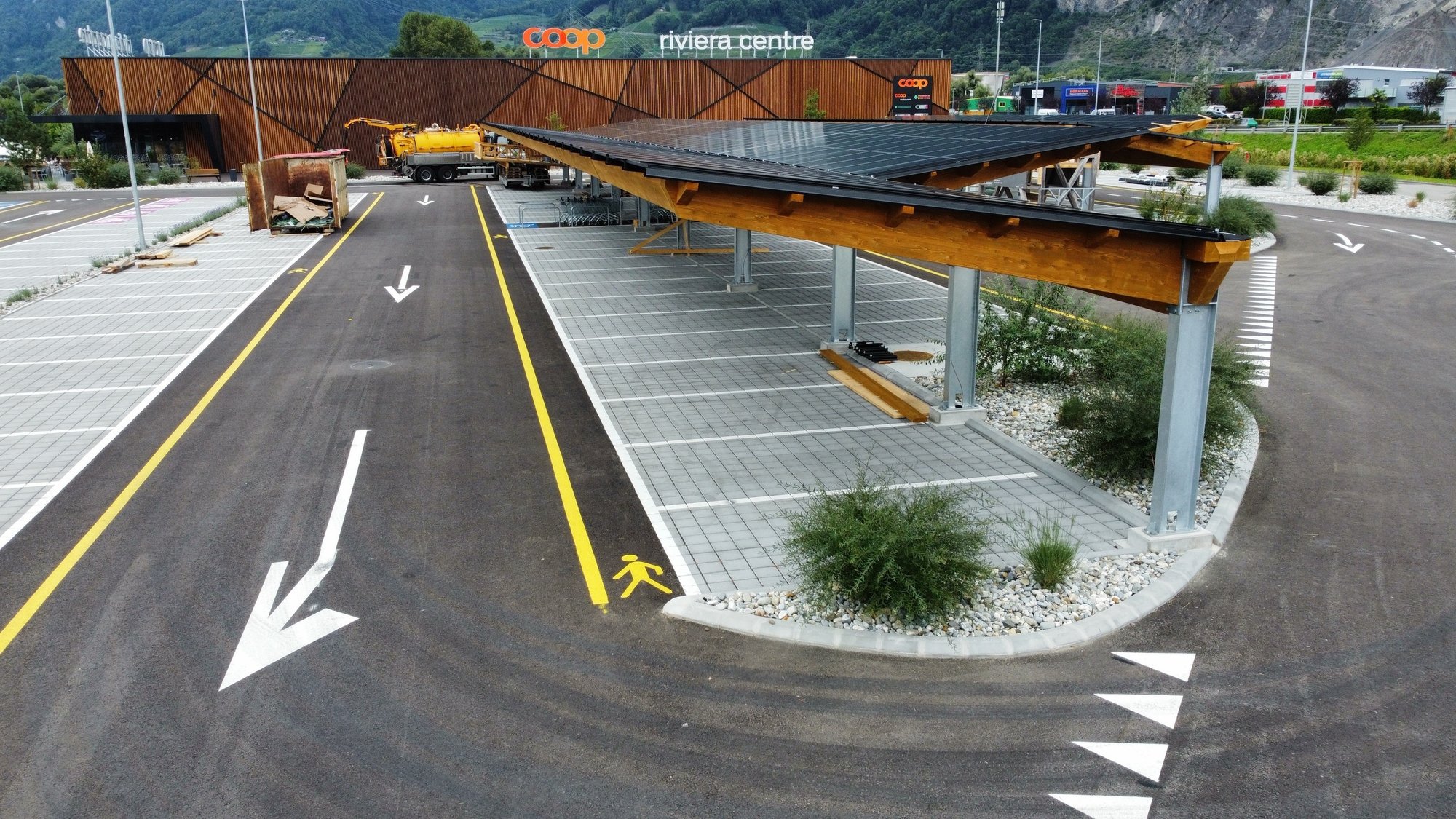 Carport-Typologie passend zur Umgebung