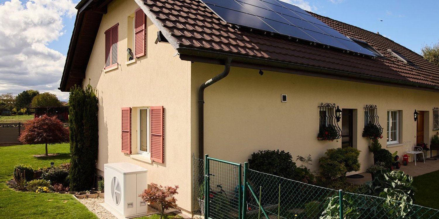 EFH_Produkte_Wärmepumpe_Wärmepumpe mit Solaranlage