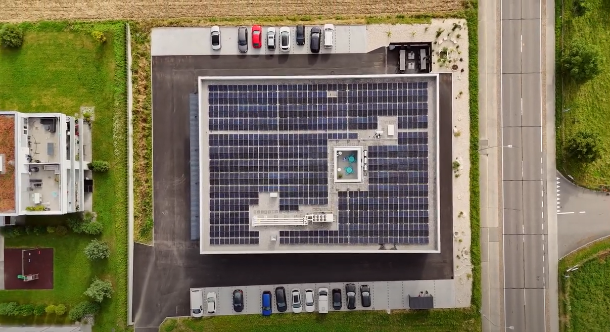 Helion_Photovoltaik_Aquila_Built