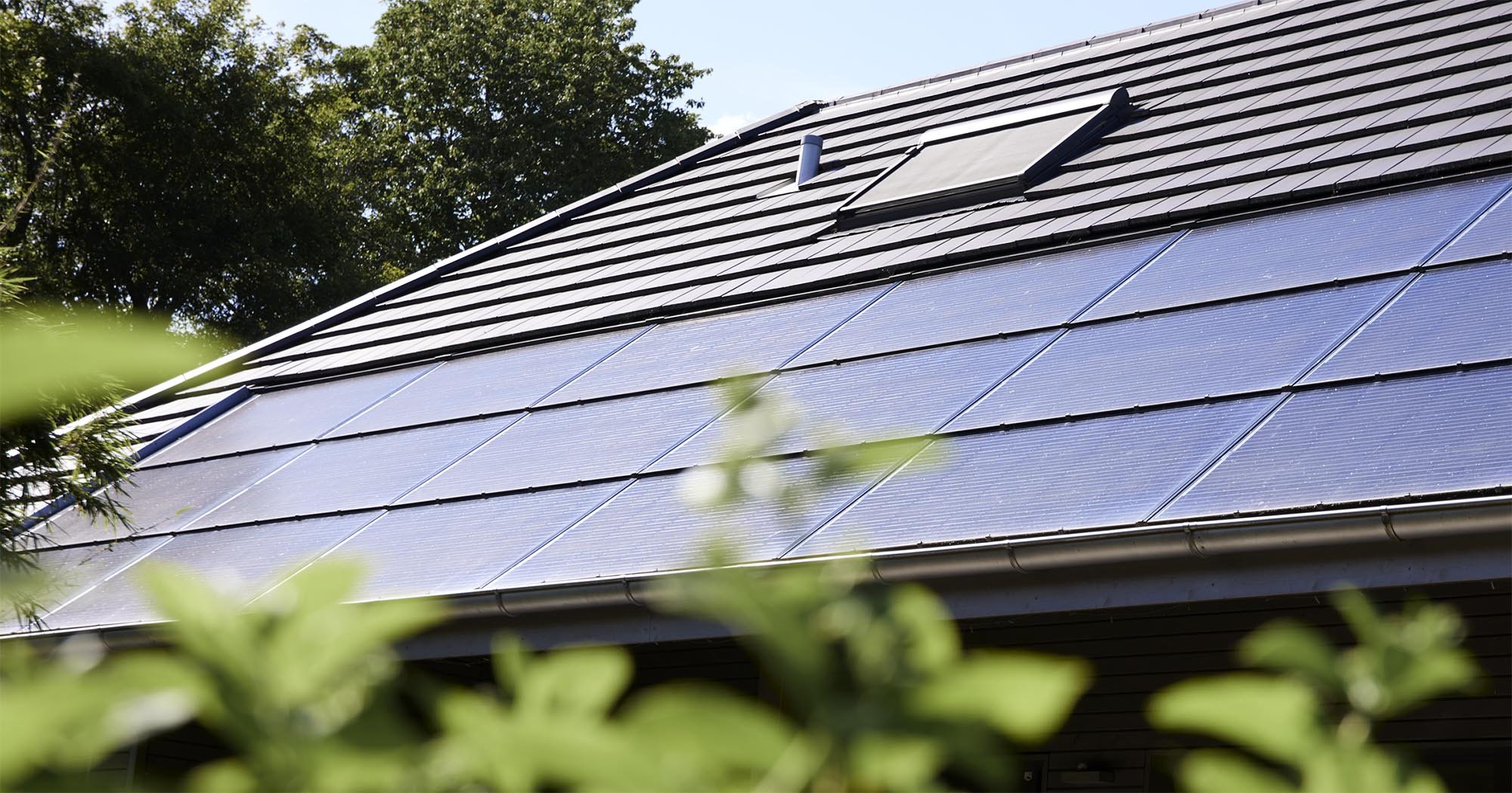 PV-Strom-Haus-EFH-Produkte-Solaranlage-w2000xh1050px