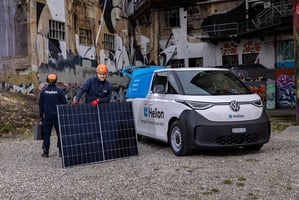 Helion erneuert ihre Nutzfahrzeugflotte und stellt sie auf elektrisch um. 