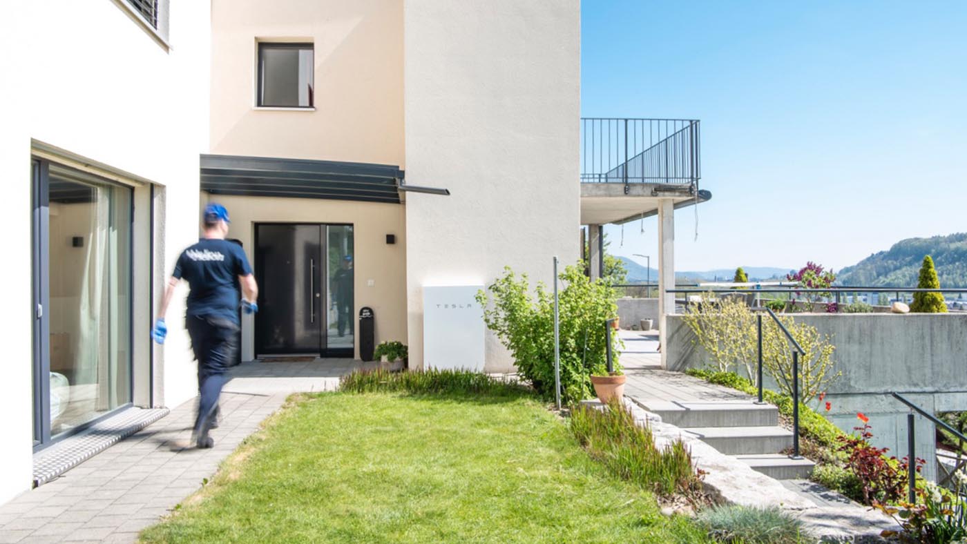 Tesla Powerwall 2 jetzt bei Helion erhältlich!