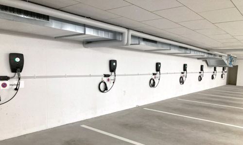 Einfache Ladestationen für E-Autos Einfache Ladestationen für E-Autos